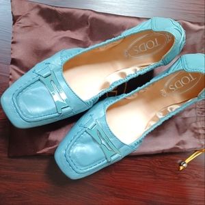 Tod's Women's Size 40 Blue Leather Driving Shoe